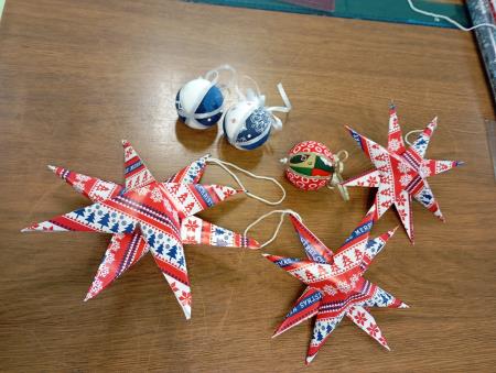 izdelovanje novoletnih okraskov (6)